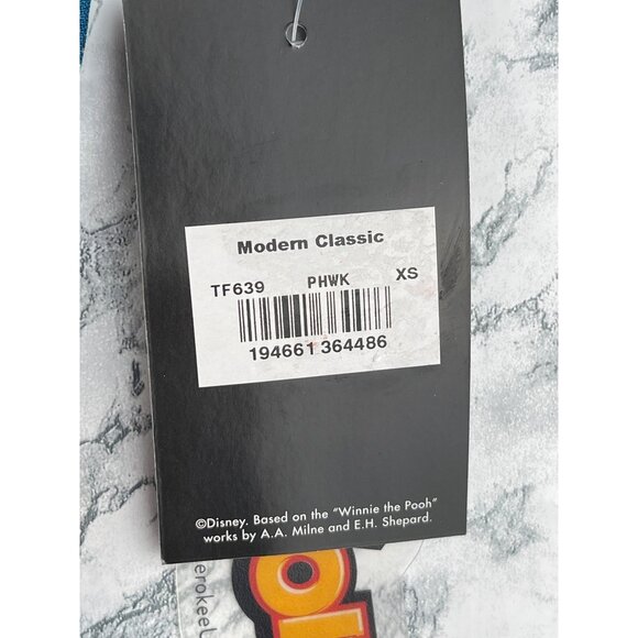 Tooniforms Size XS Winnie The Pooh & Piglet Floral Print Scrub V NeckTop - Picture 9 of 11